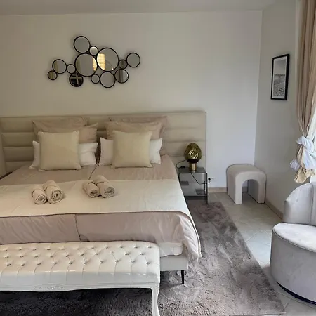 Seize St Tropez Villa *