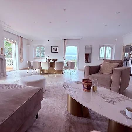 Seize St Tropez Villa