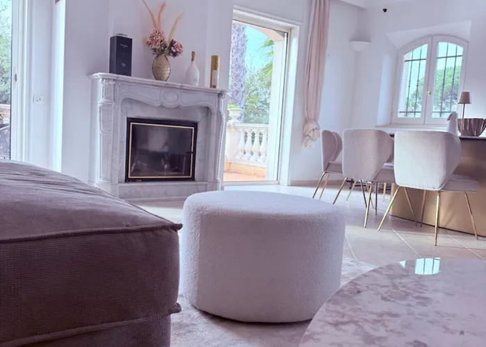 Seize St Tropez Villa *