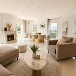 Seize St Tropez سان تروبيه