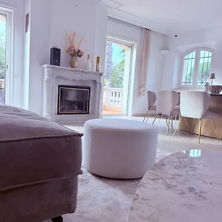 Seize St Tropez Villa