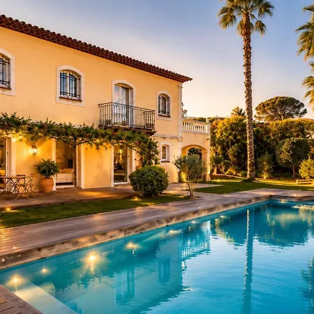 Seize St Tropez Saint-Tropez