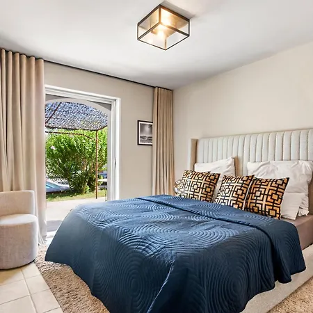 Villa Seize St Tropez *